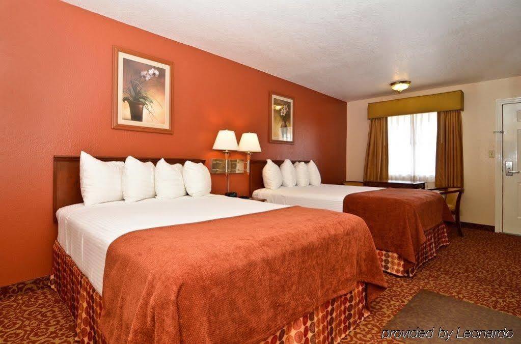 Surestay Hotel By Best Western Zapata Εξωτερικό φωτογραφία