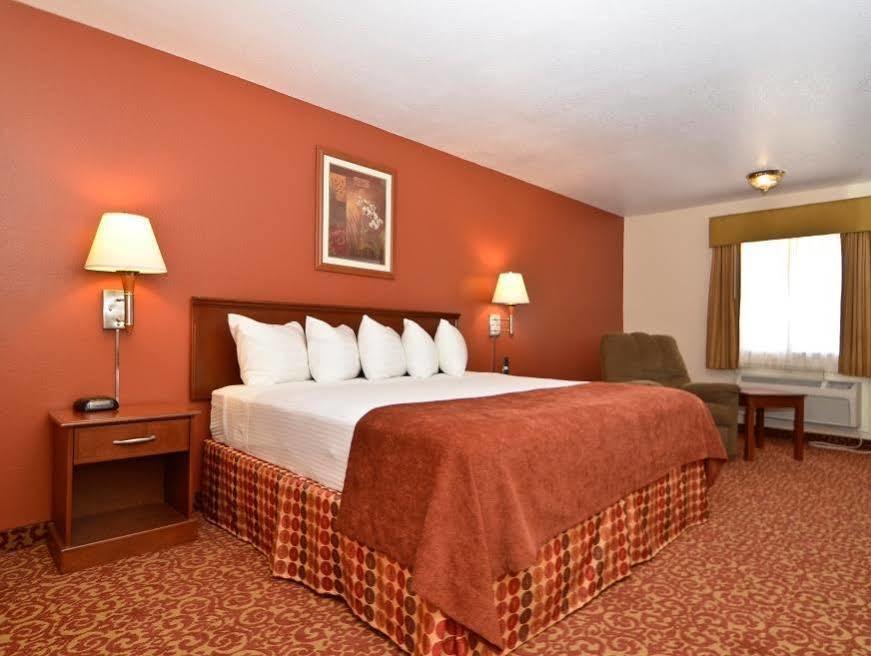 Surestay Hotel By Best Western Zapata Εξωτερικό φωτογραφία